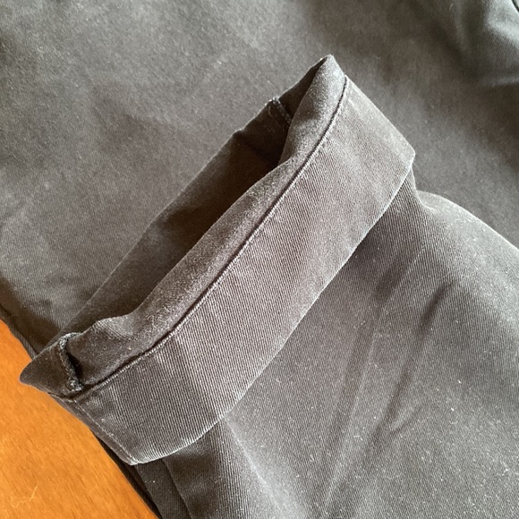 J crew 484 Essential broken-in Chinos in black. Excellent condition and quality! - Picture 6 of 8
